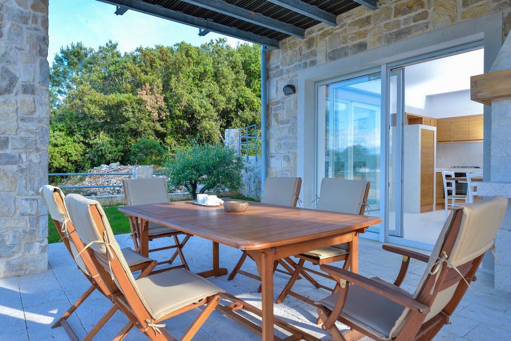 Amazing Villa Ele Затон Екстериор снимка