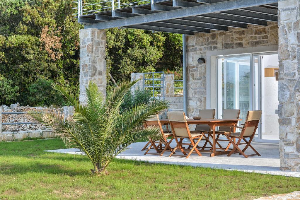 Amazing Villa Ele Затон Екстериор снимка