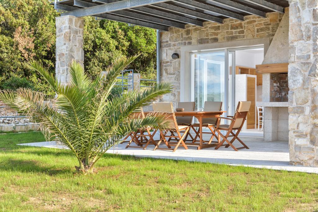 Amazing Villa Ele Затон Екстериор снимка